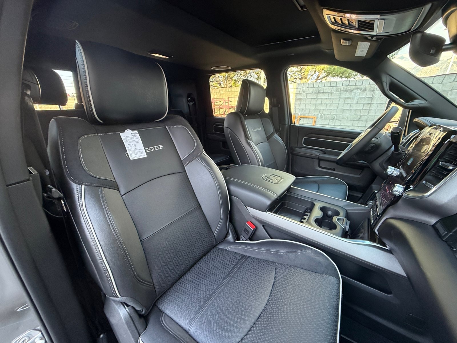 2026 RAM 2500 Laramie - Photo 19