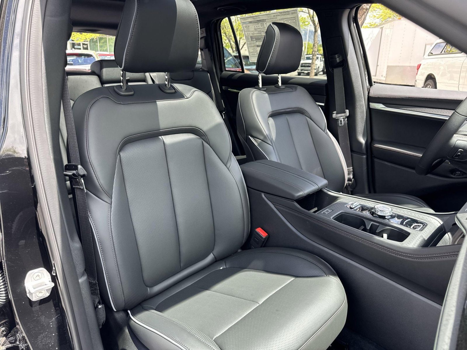 2025 Jeep Wagoneer S Limited - Photo 34