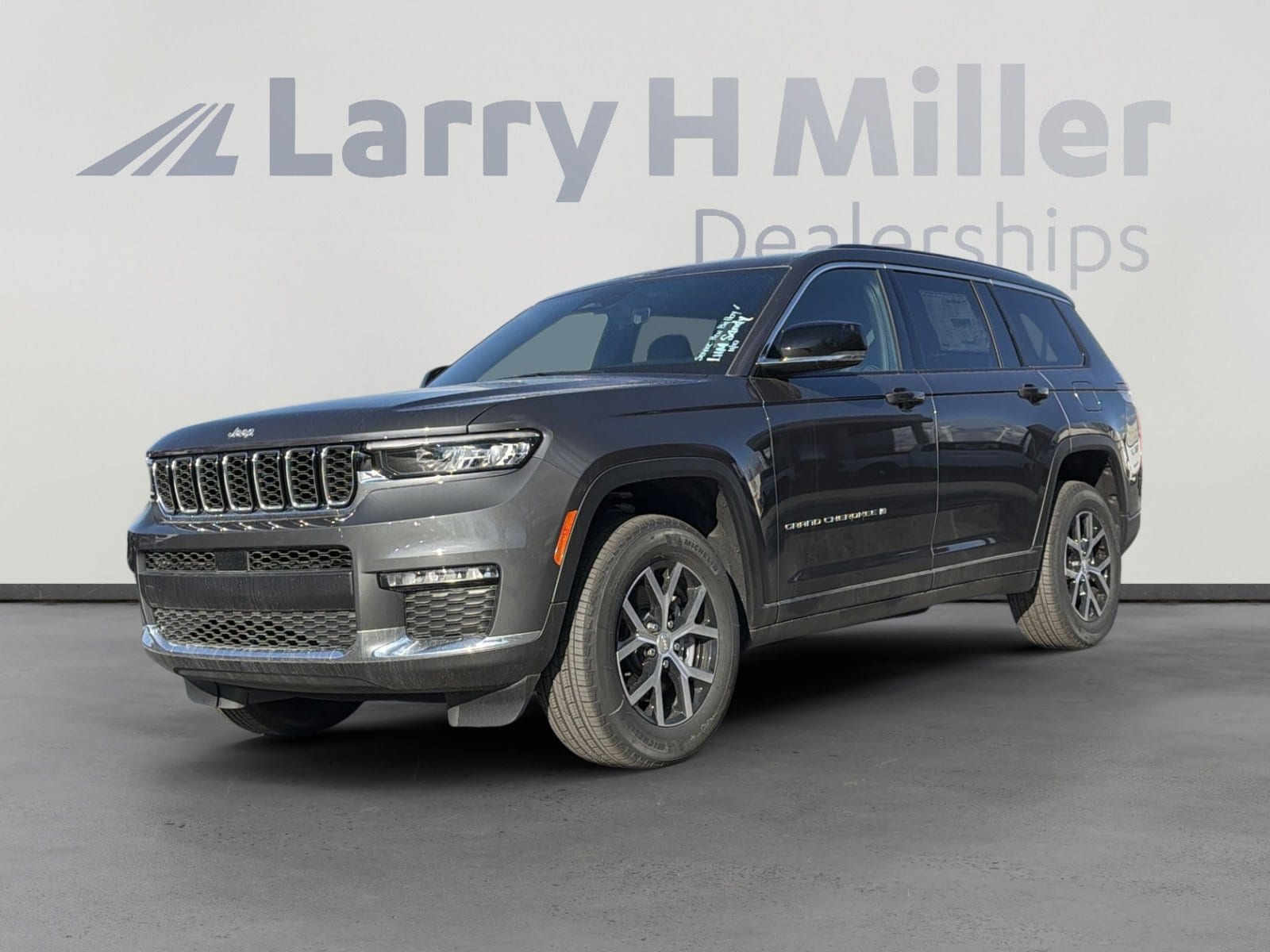 2025 Jeep Grand Cherokee L Limited's photo