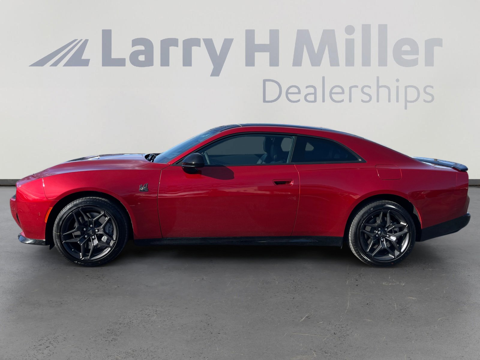 New Dodge Charger For Sale & Lease | Larry H. Miller Chrysler Jeep
