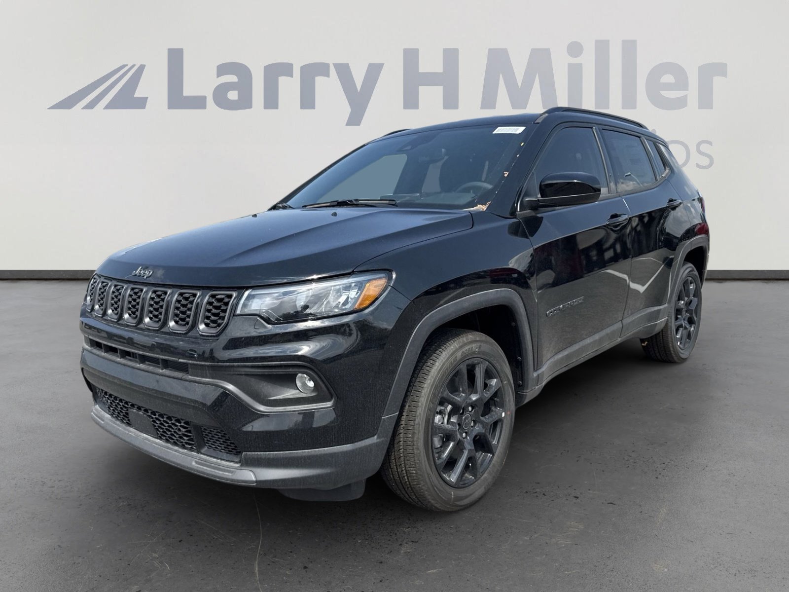 2025 Jeep Compass Latitude photo 4
