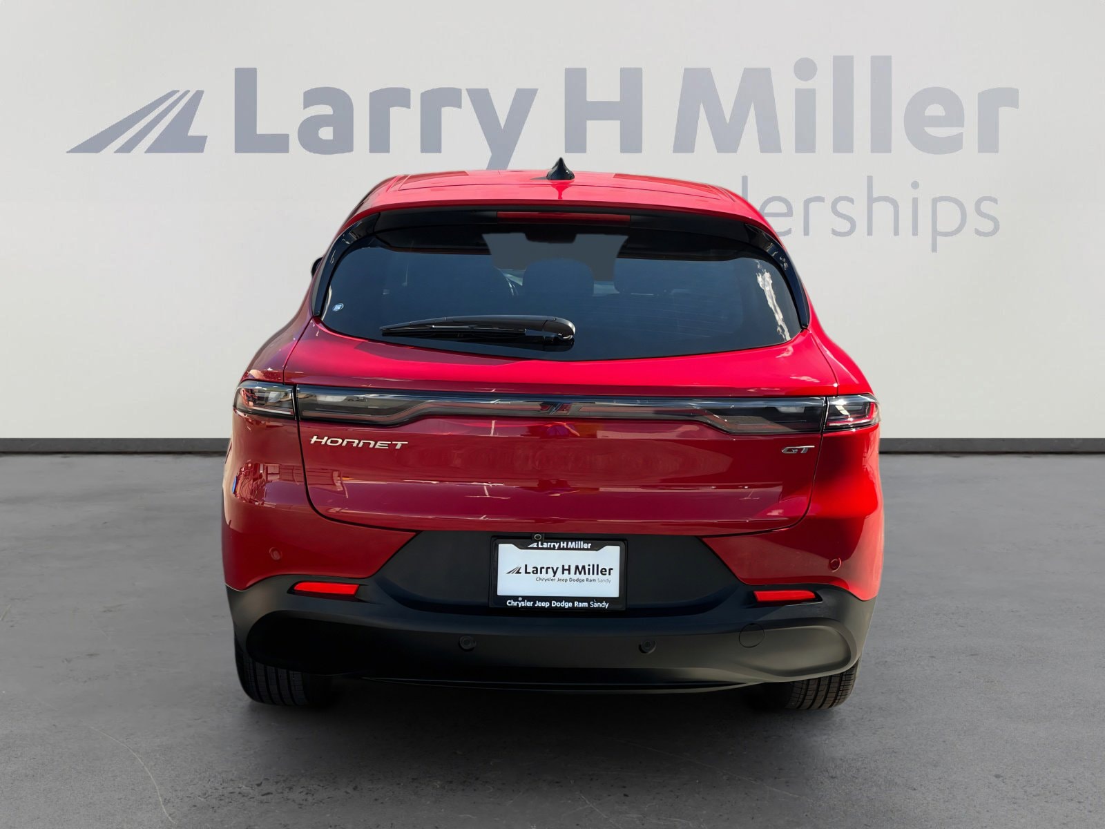 2025 Dodge Hornet GT - Photo 4