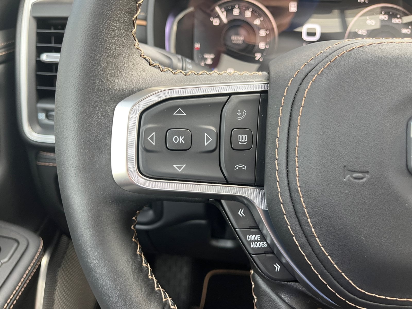 2026 RAM 1500 Tungsten - Photo 17