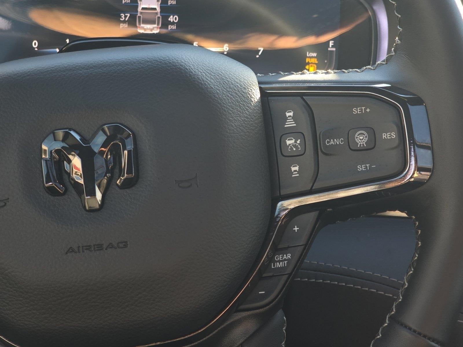 2026 RAM 1500 Limited - Photo 21