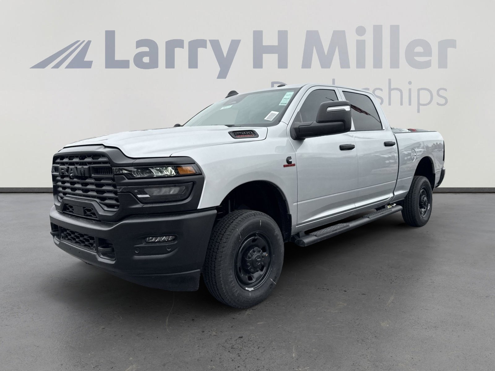 2026 Ram 2500 Tradesman photo 4