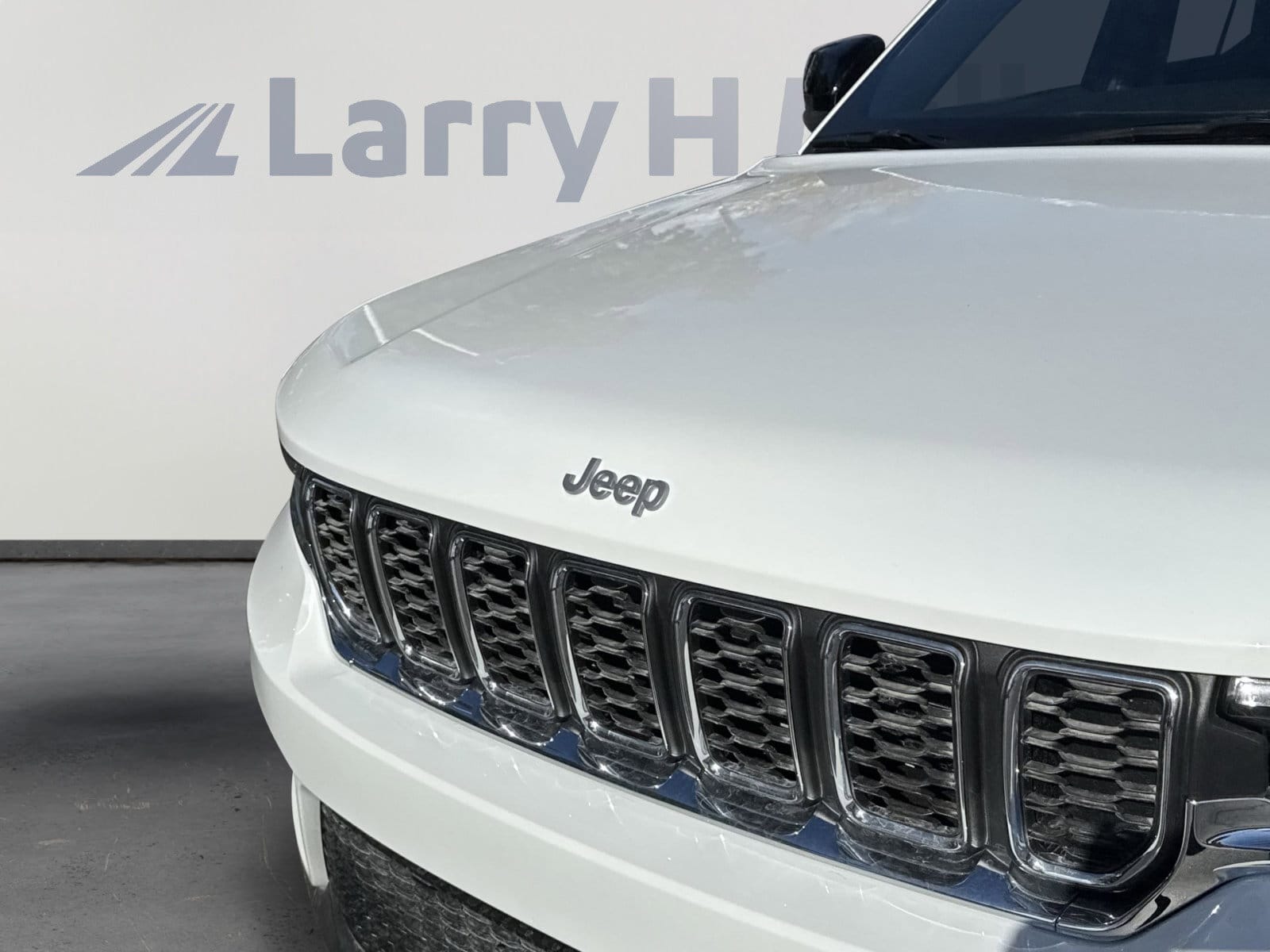 2025 Jeep Grand Cherokee Laredo - Photo 11