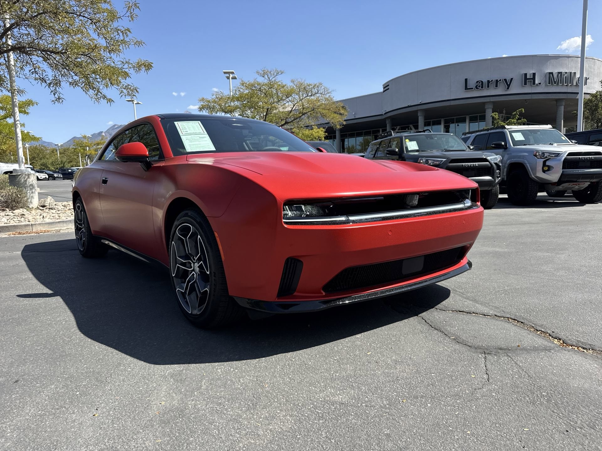 Used 2024 Dodge Charger Daytona R/T with VIN 2C3CDBCK5RR208859 for sale in Riverdale, UT