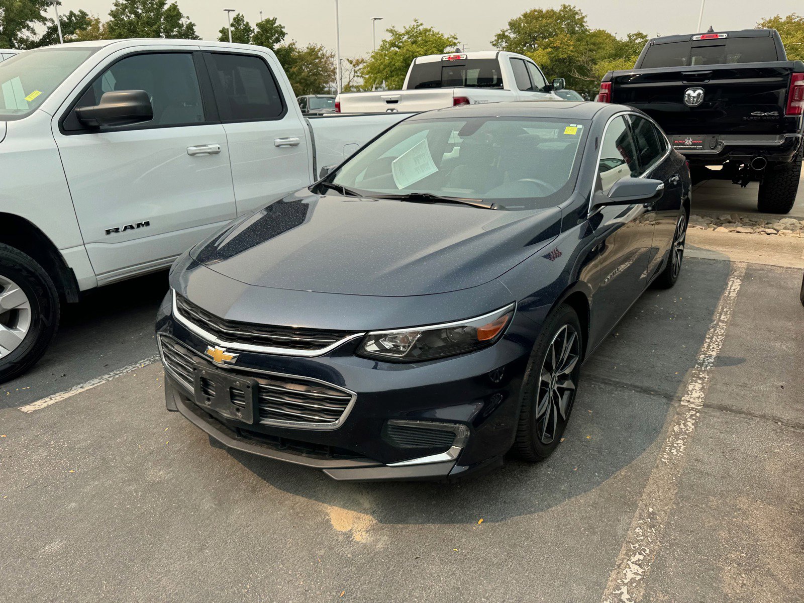 Used 2018 Chevrolet Malibu 1LT with VIN 1G1ZD5ST5JF119802 for sale in Sandy, UT