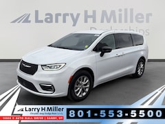 2025 Chrysler Pacifica Select Van Passenger Van