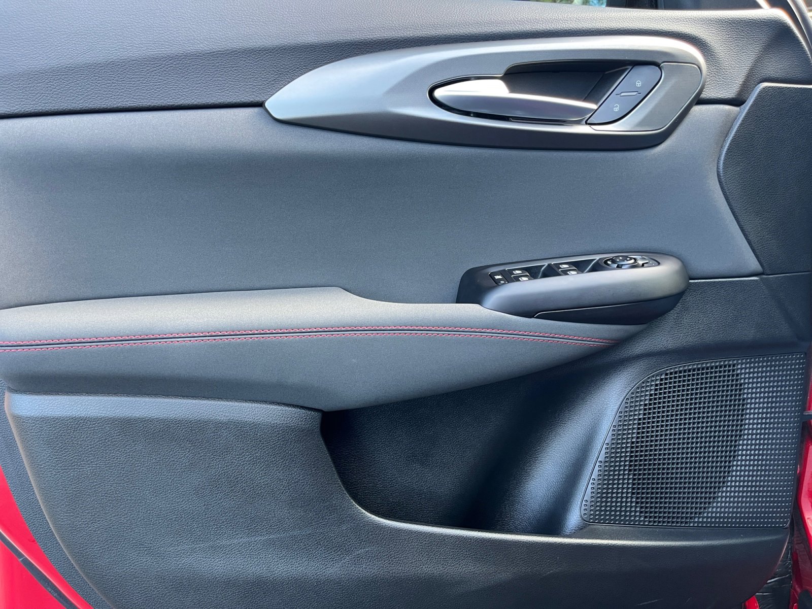 2025 Dodge Hornet GT - Photo 14