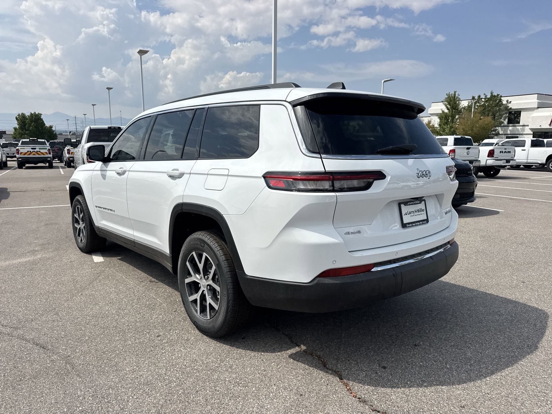 2025 Jeep Grand Cherokee L Limited - Photo 6