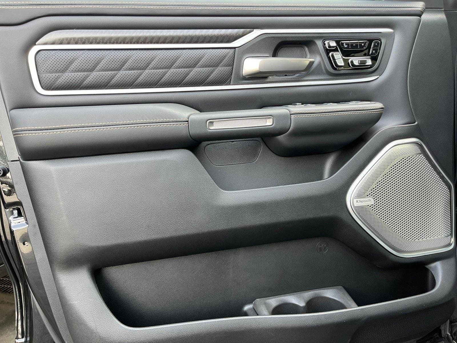 2026 RAM 1500 Tungsten - Photo 15