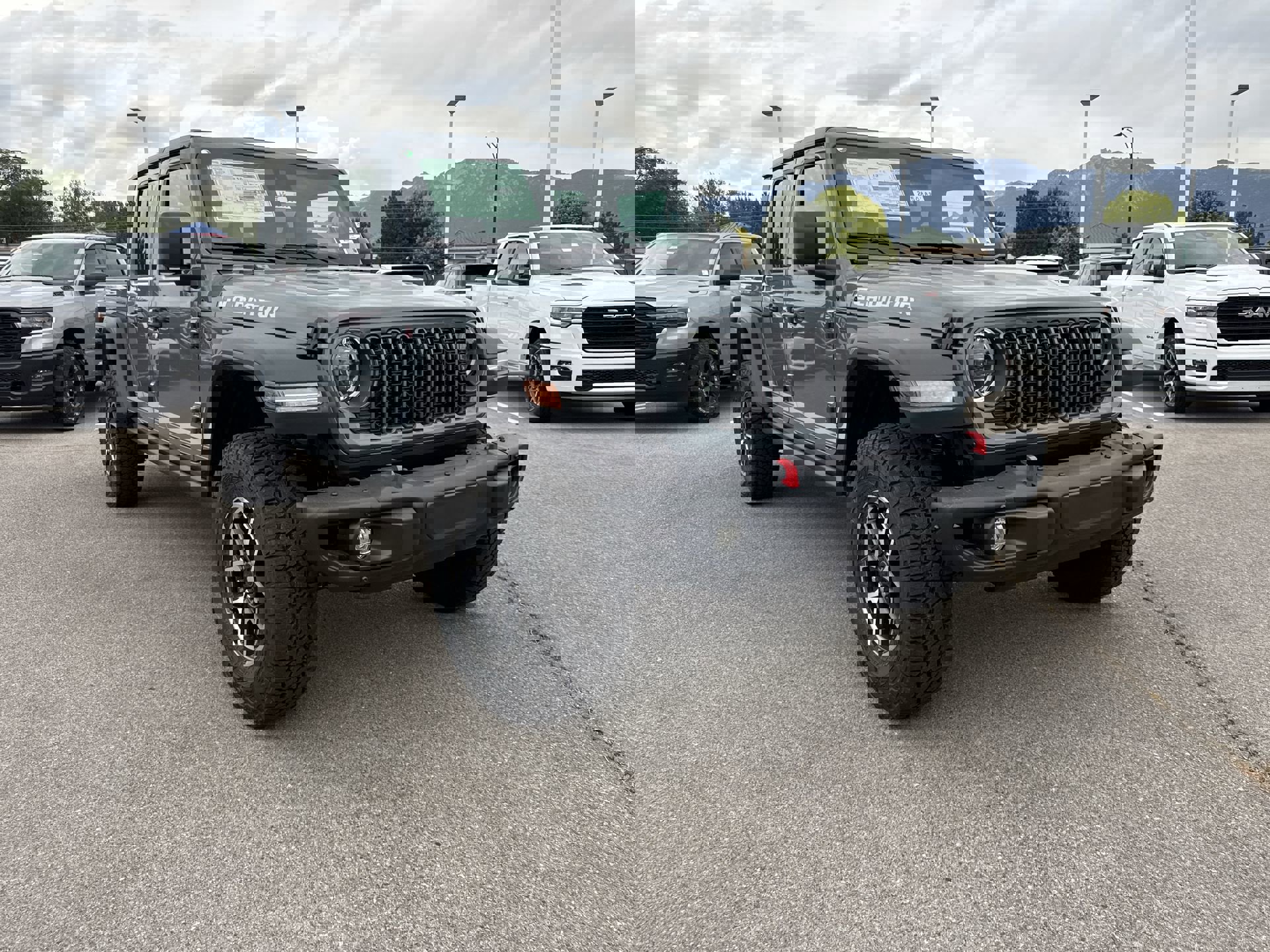 2025 Jeep Gladiator Rubicon photo 2