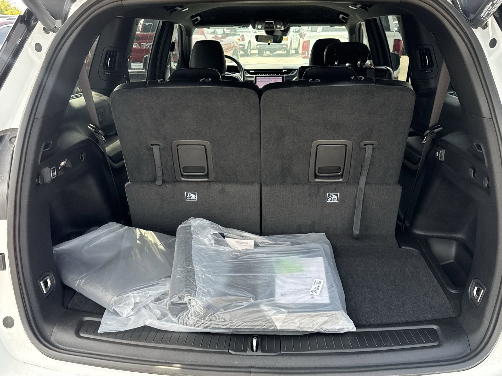 2025 Jeep Grand Cherokee L Limited - Photo 32