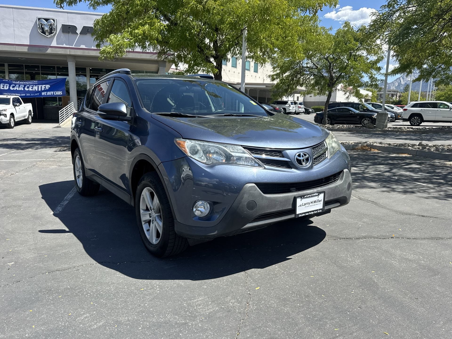 Used 2013 Toyota RAV4 XLE with VIN 2T3RFREV7DW044383 for sale in Riverdale, UT