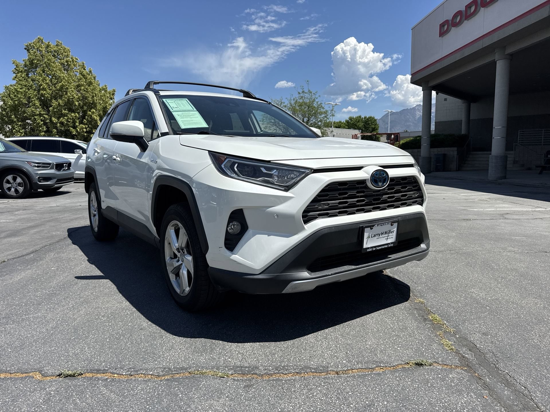 Used 2019 Toyota RAV4 Limited with VIN 2T3DWRFV8KW011527 for sale in Sandy, UT