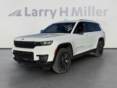 2025 Jeep Grand Cherokee L Laredo Sport Utility