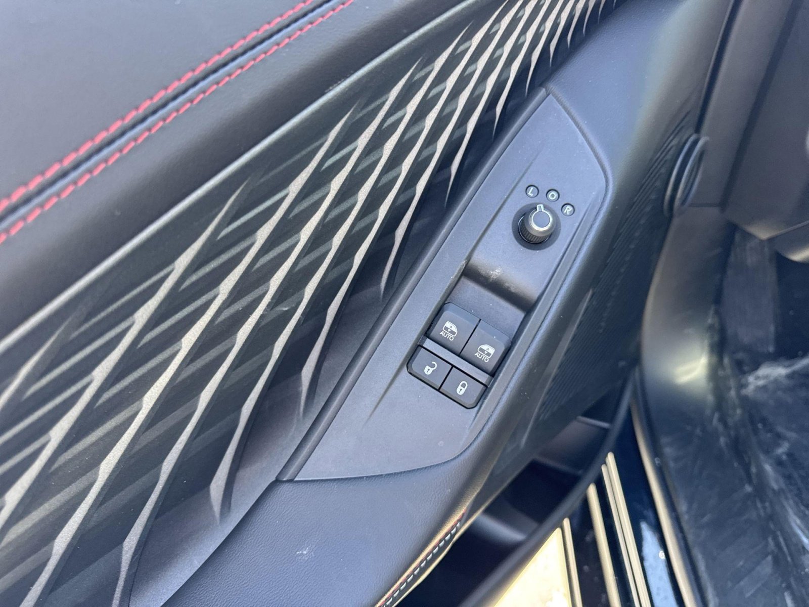 2025 Dodge Charger Daytona R/T - Photo 20