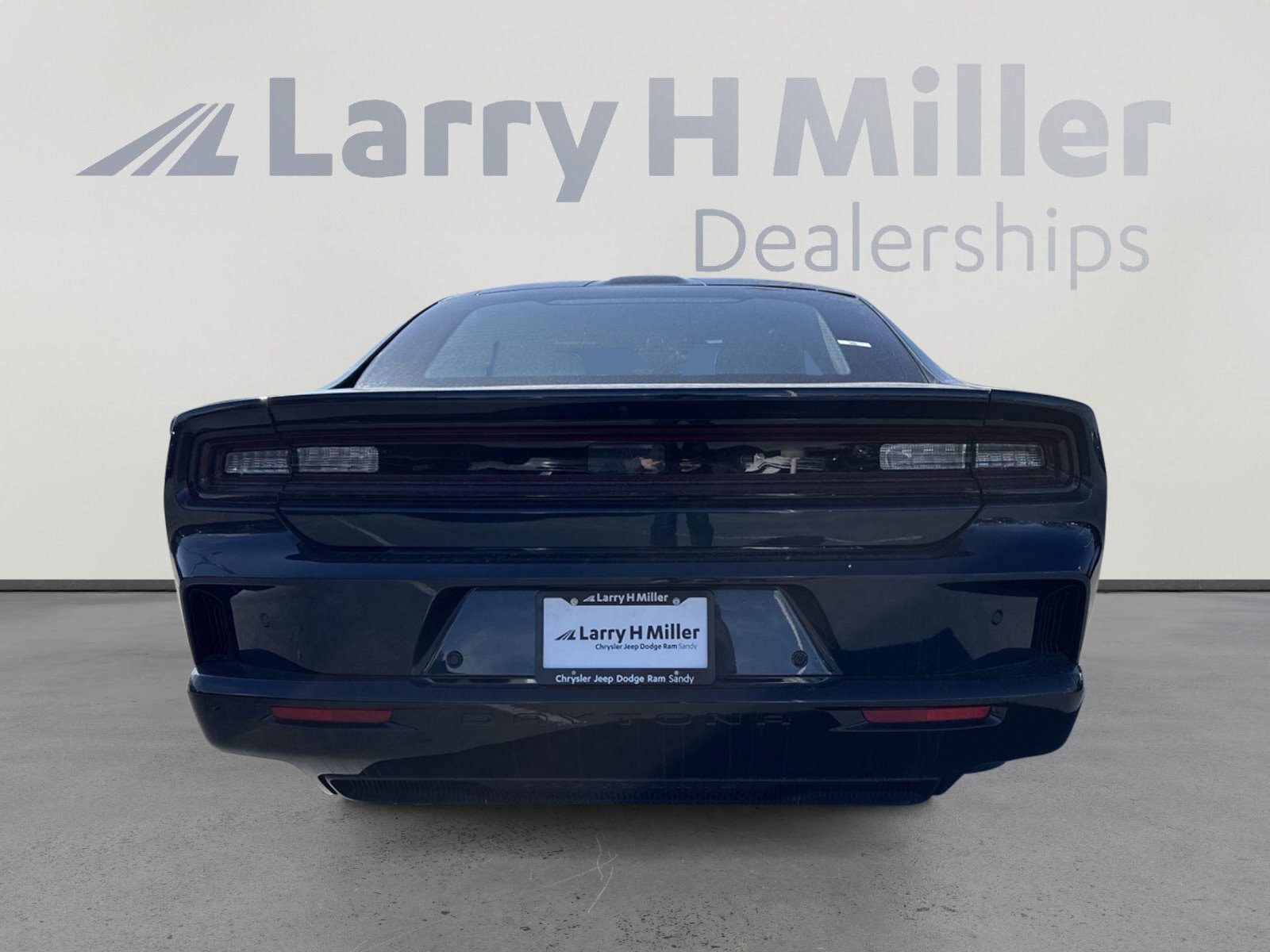 2025 Dodge Charger Daytona R/T - Photo 7