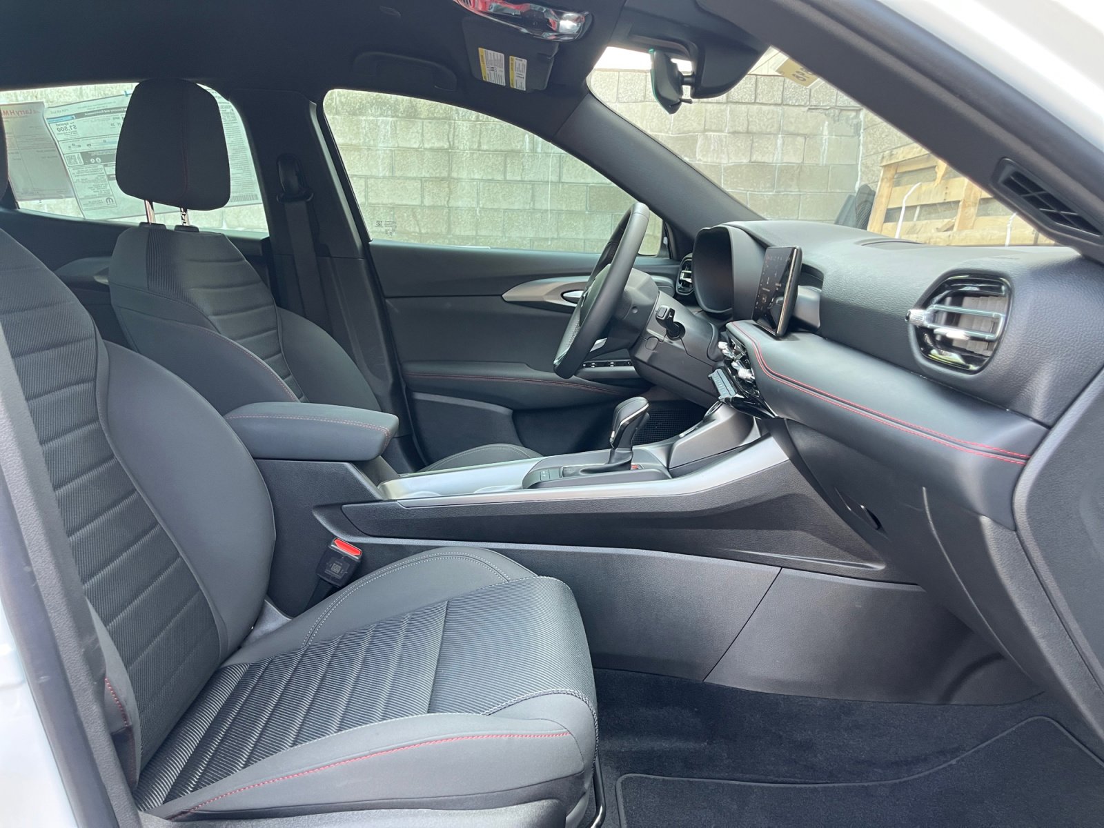 2025 Dodge Hornet GT - Photo 26
