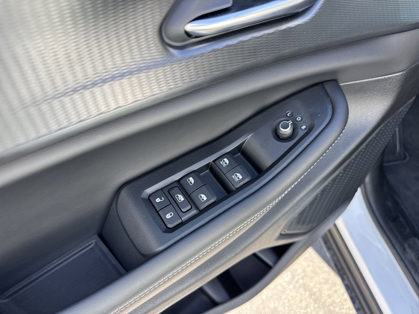 2025 Jeep Grand Cherokee Laredo - Photo 20