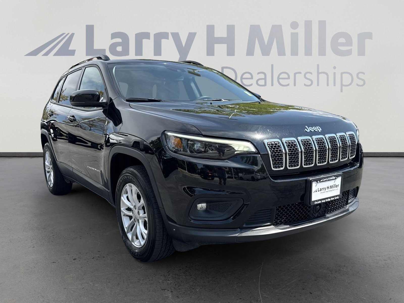 2022 Jeep Cherokee Latitude Lux photo 2