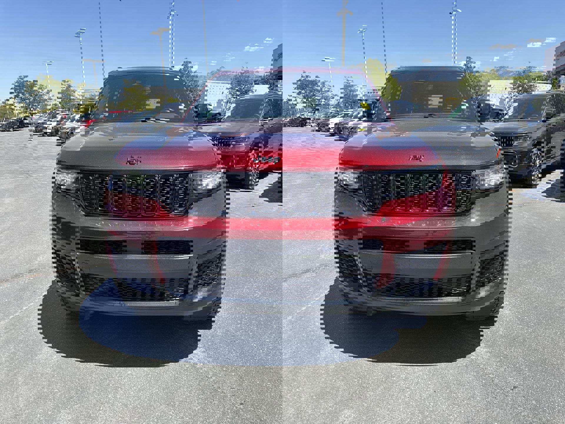 2021 Jeep Grand Cherokee Altitude photo 3