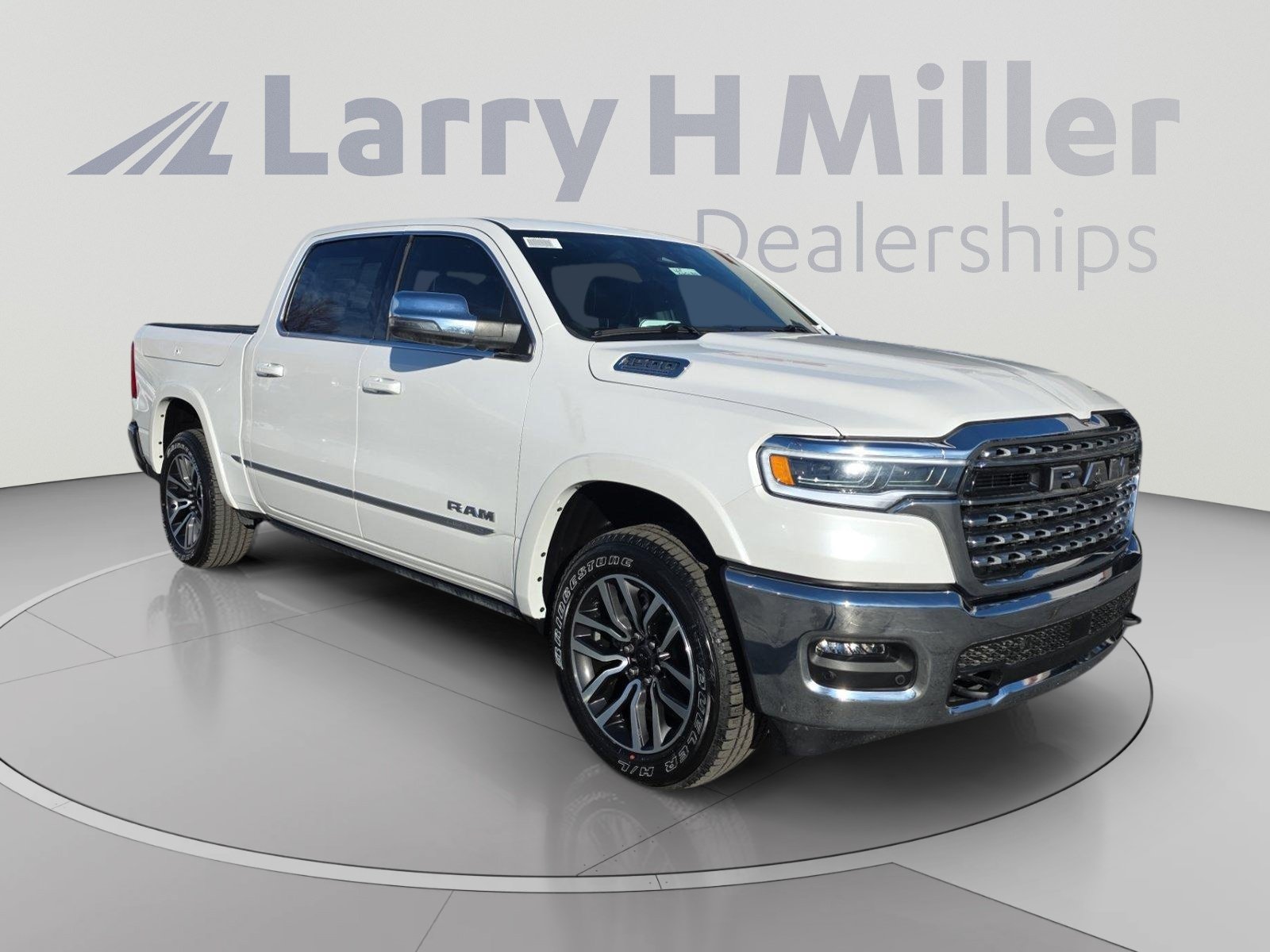 2026 RAM 1500 Limited - Photo 7