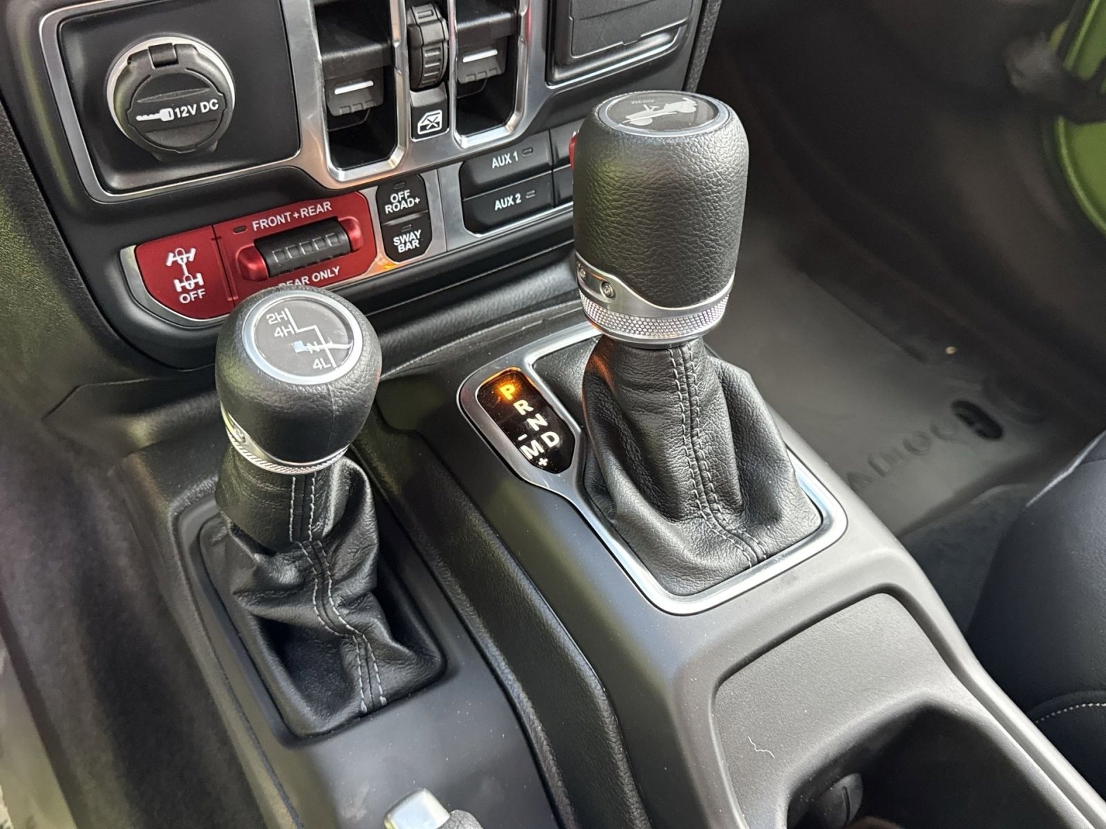 2025 Jeep Wrangler 4-Door Rubicon - Photo 26