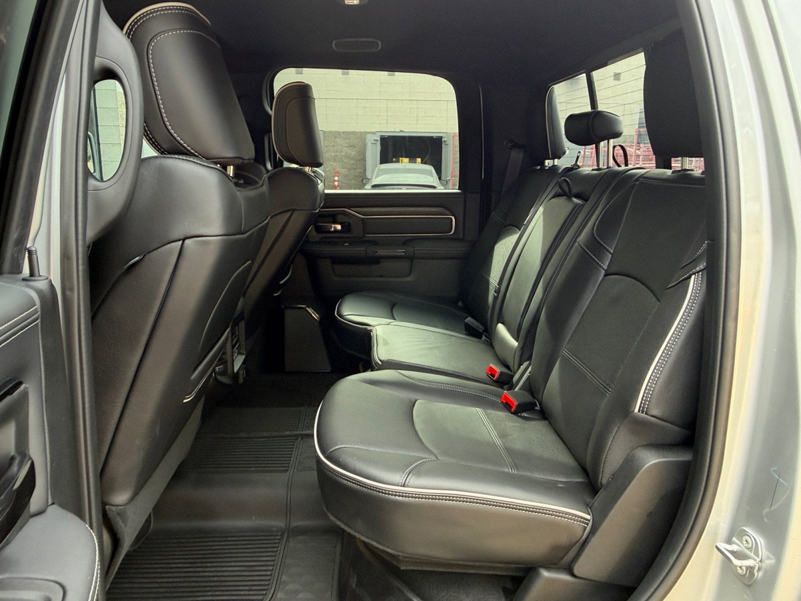 2026 RAM 2500 Rebel - Photo 24