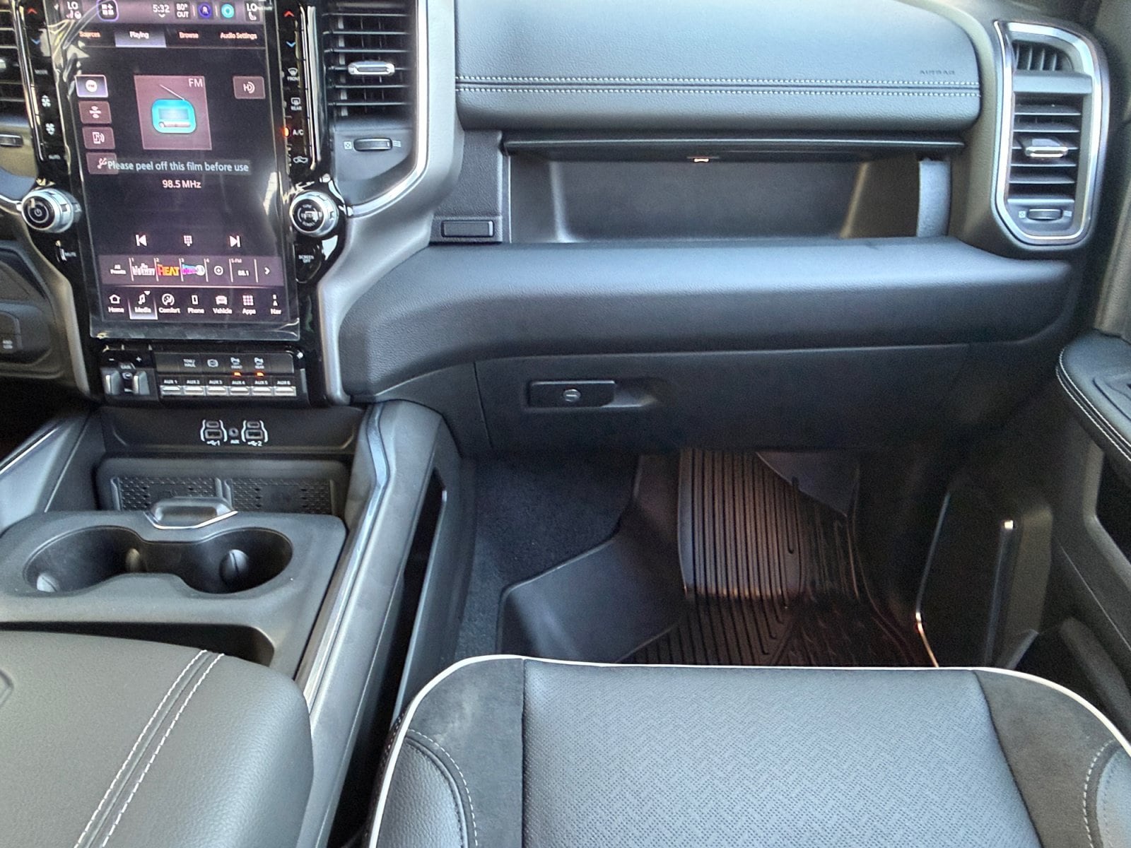 2026 RAM 2500 Laramie - Photo 22