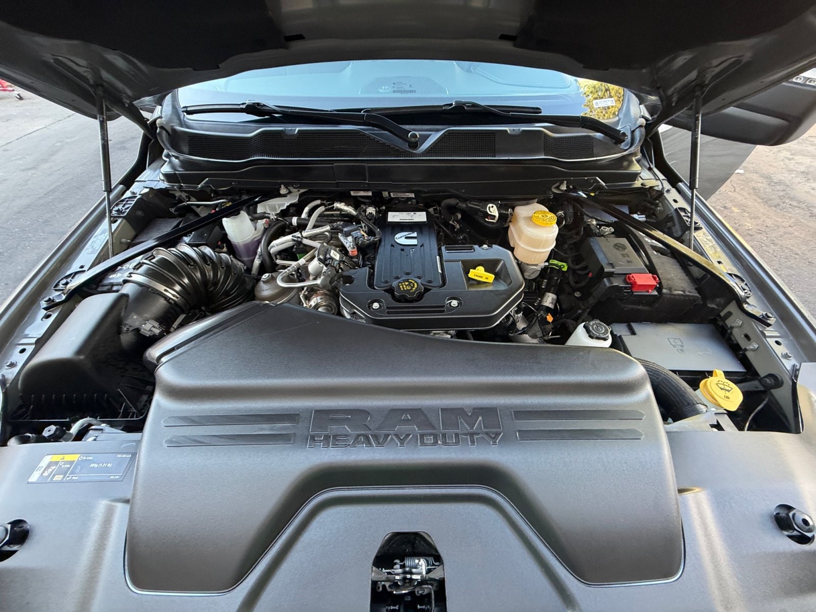 2026 RAM 2500 Laramie - Photo 14