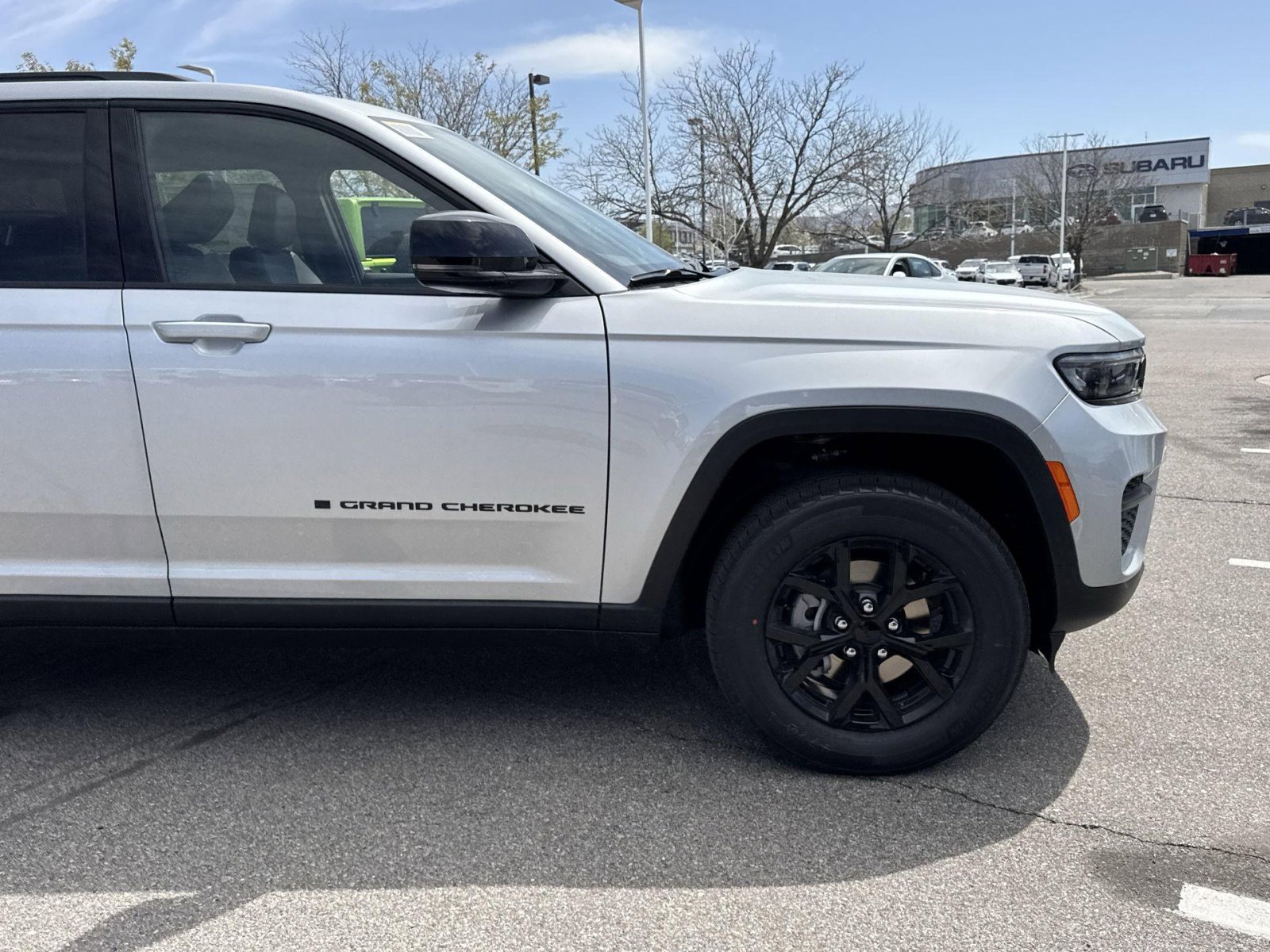 2025 Jeep Grand Cherokee Altitude - Photo 15