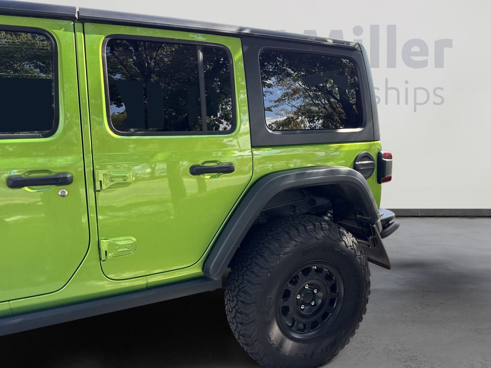 2025 Jeep Wrangler 4-Door Rubicon - Photo 12