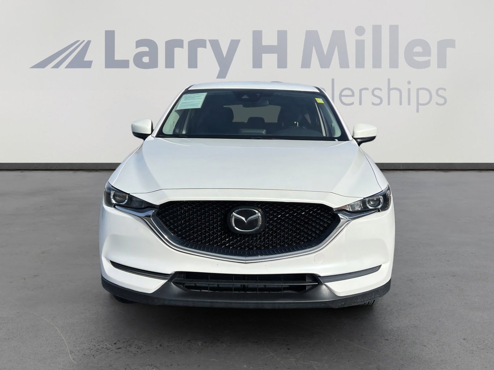 2020 Mazda CX-5 Touring photo 3