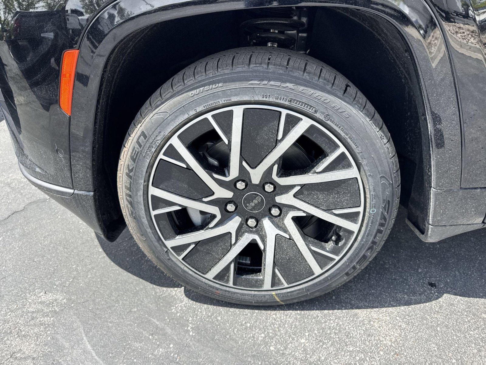 2025 Jeep Wagoneer S Limited - Photo 16