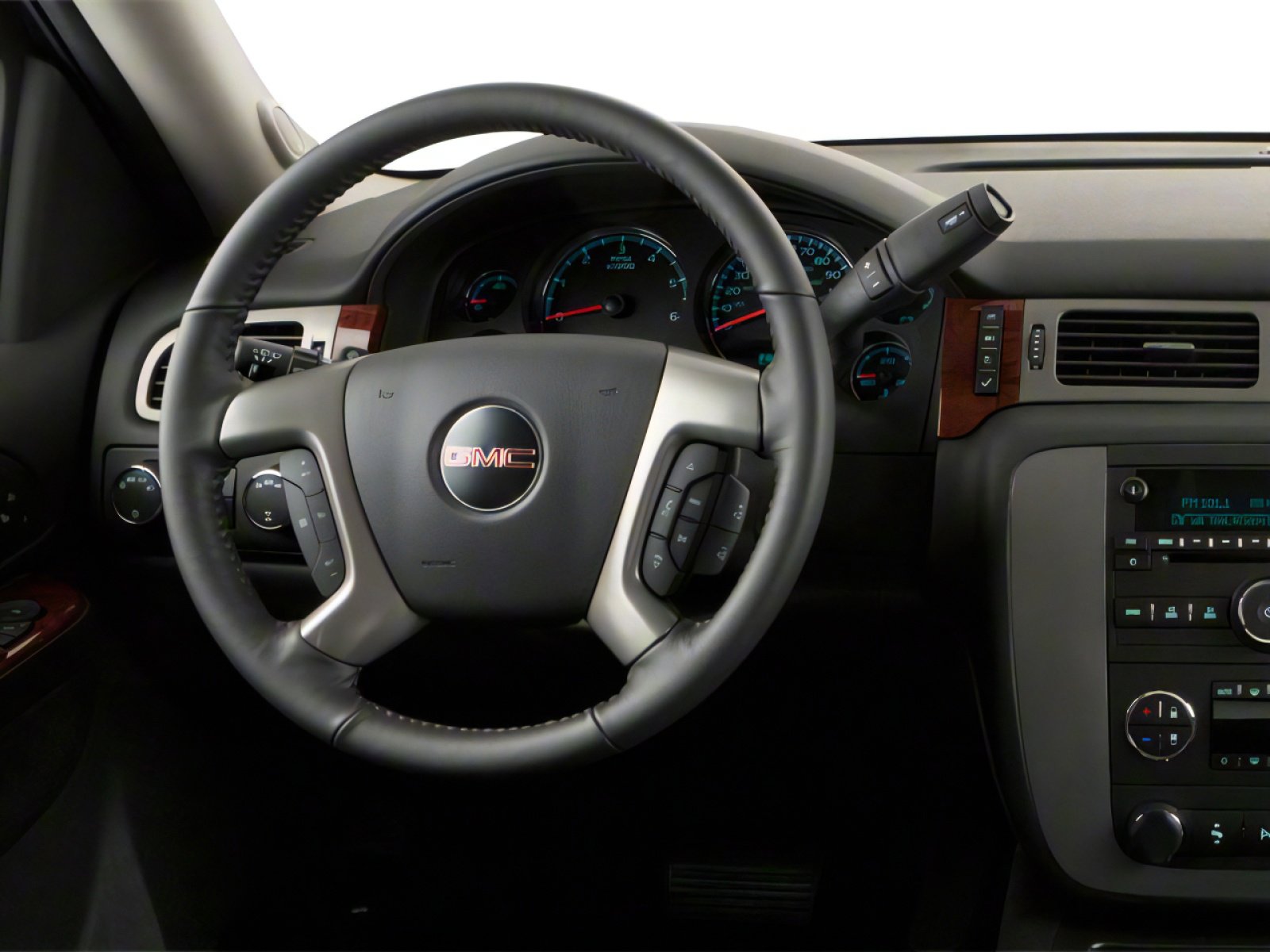 2013 Gmc Yukon XL 1500 SLT photo 4
