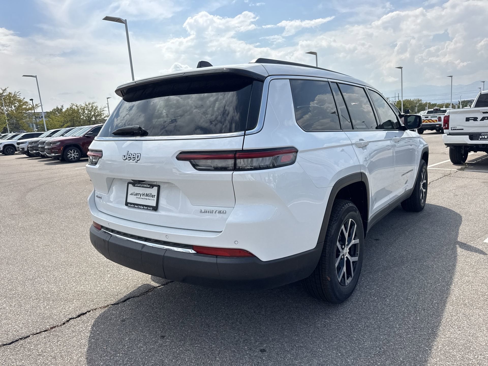2025 Jeep Grand Cherokee L Limited - Photo 8