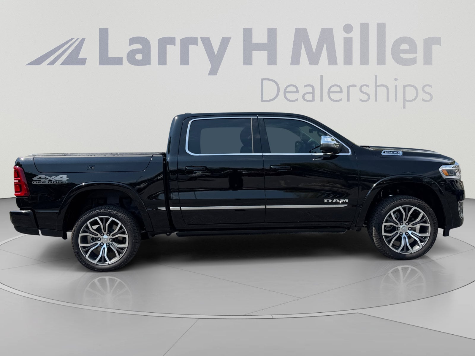 2026 RAM 1500 Tungsten - Photo 6