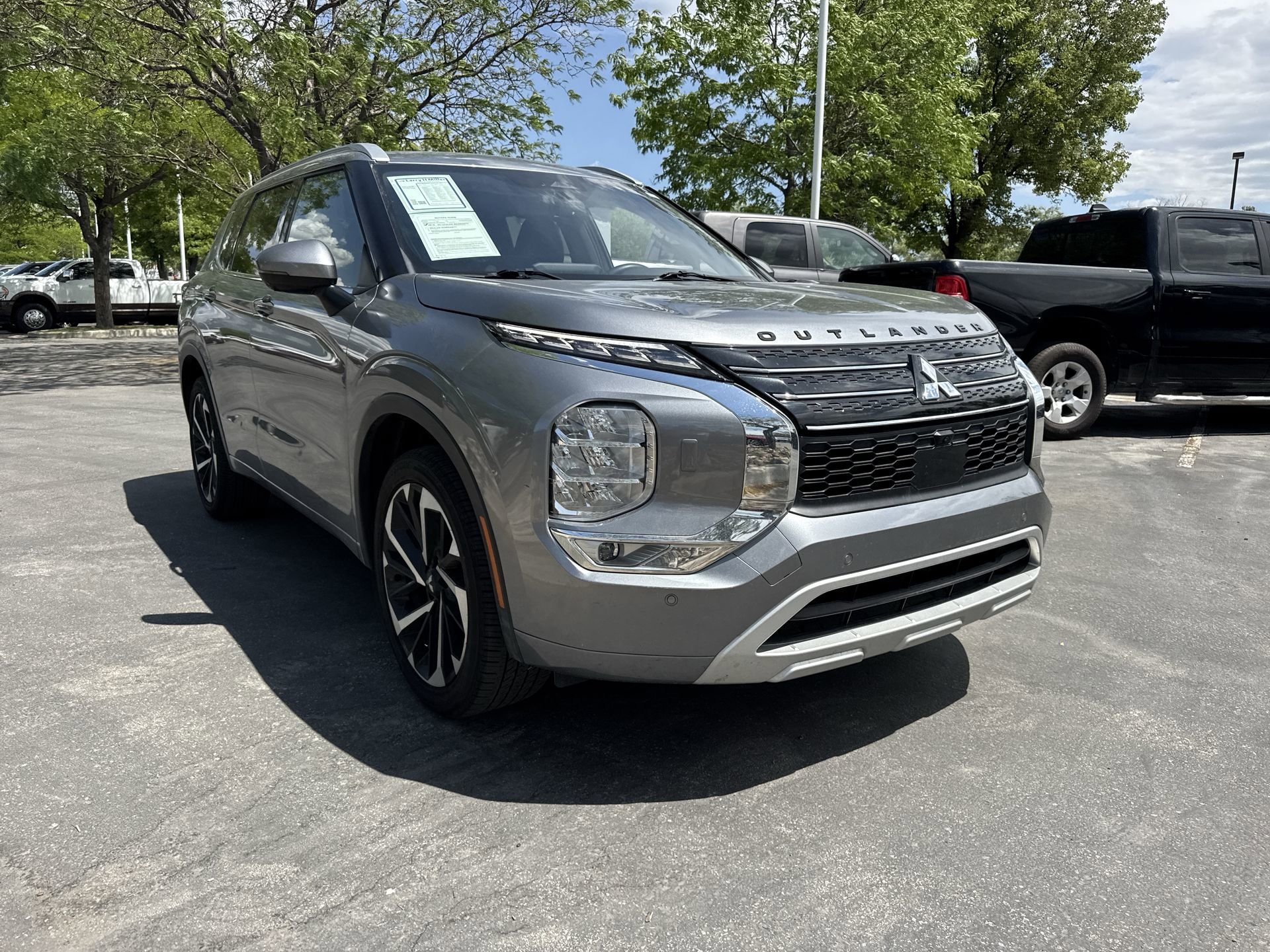 Used 2024 Mitsubishi Outlander SEL with VIN JA4J4WA89RZ013266 for sale in Sandy, UT