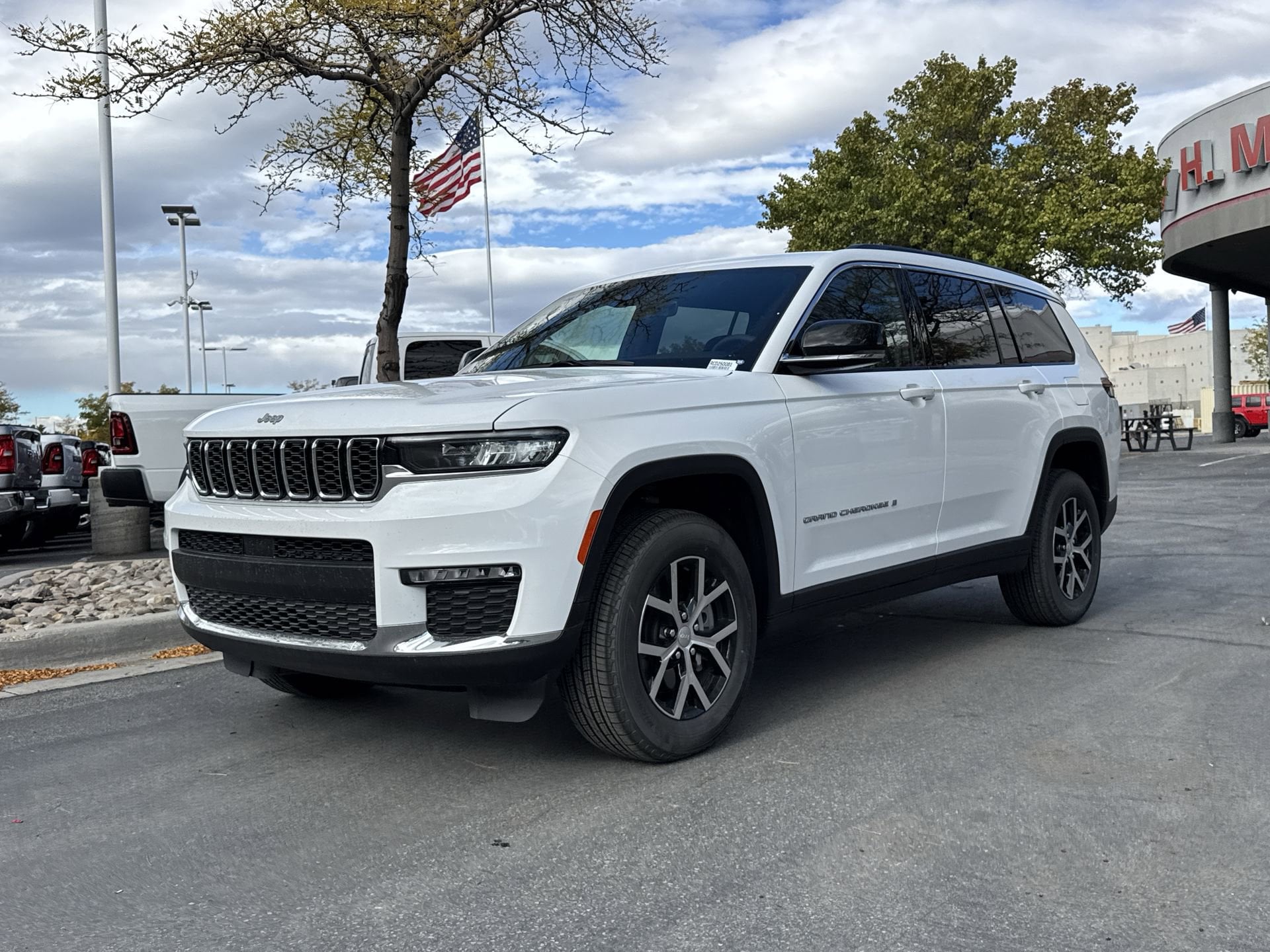 2025 Jeep Grand Cherokee L Limited's photo