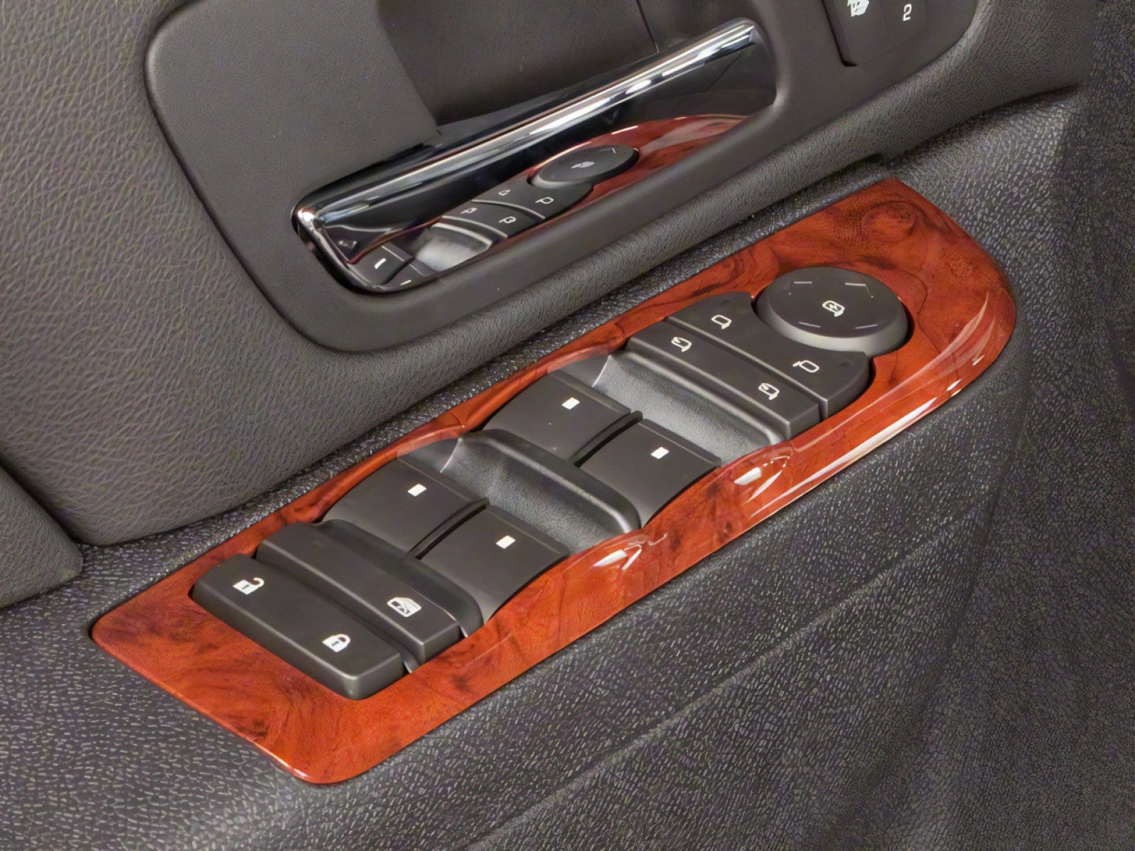 2013 Gmc Yukon XL 1500 SLT photo 5