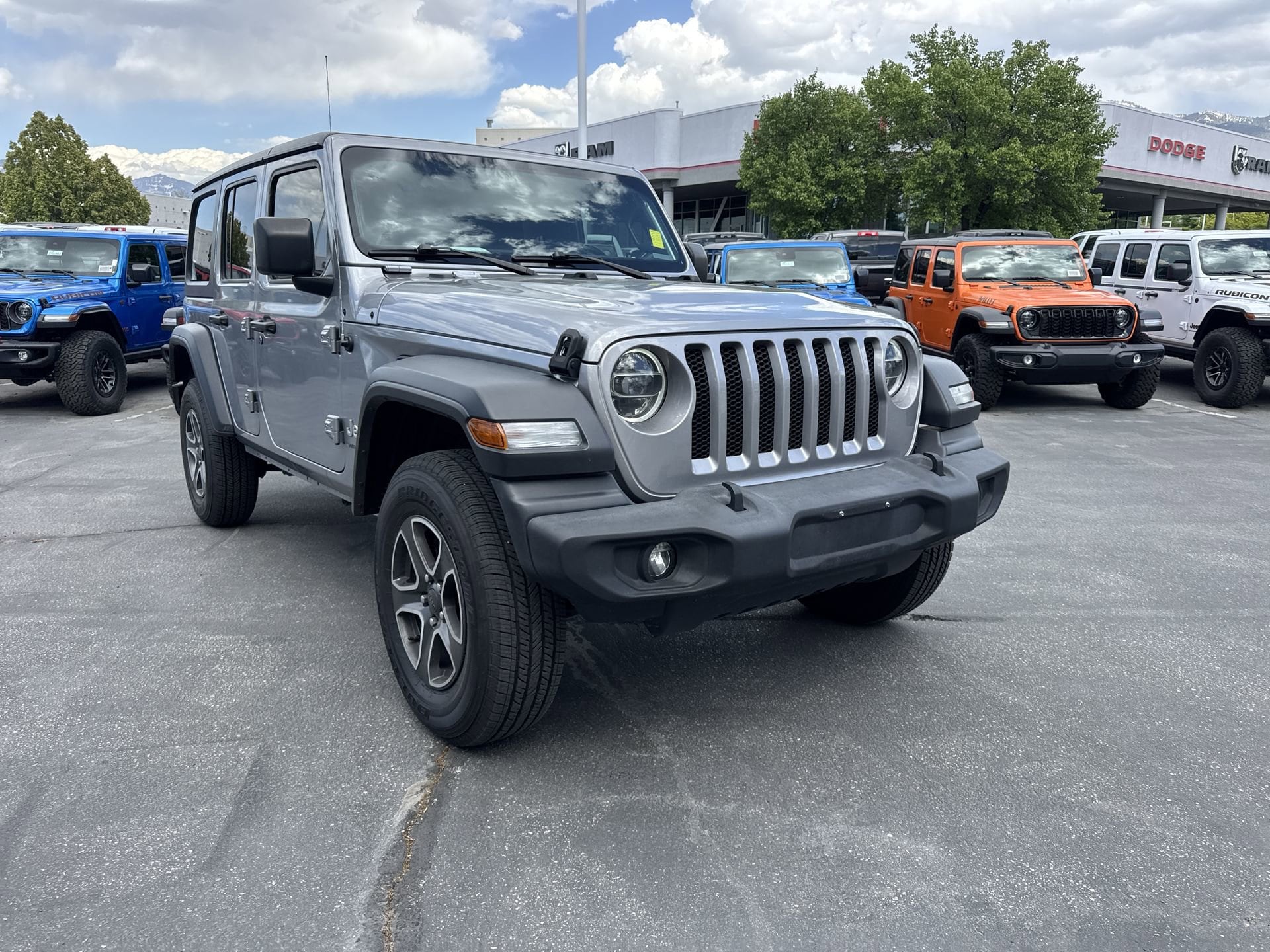 Used 2020 Jeep Wrangler Unlimited Sport S with VIN 1C4HJXDM5LW321071 for sale in Sandy, UT