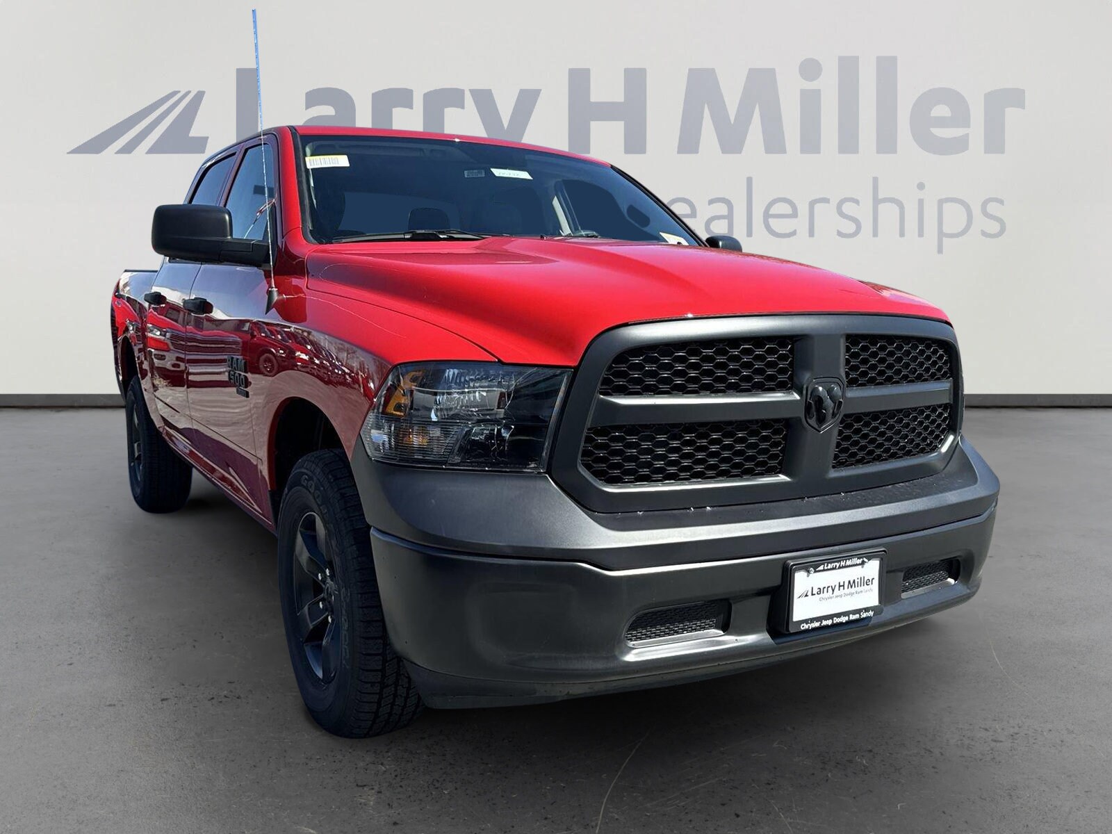 2024 Ram 1500 Classic Tradesman photo 2