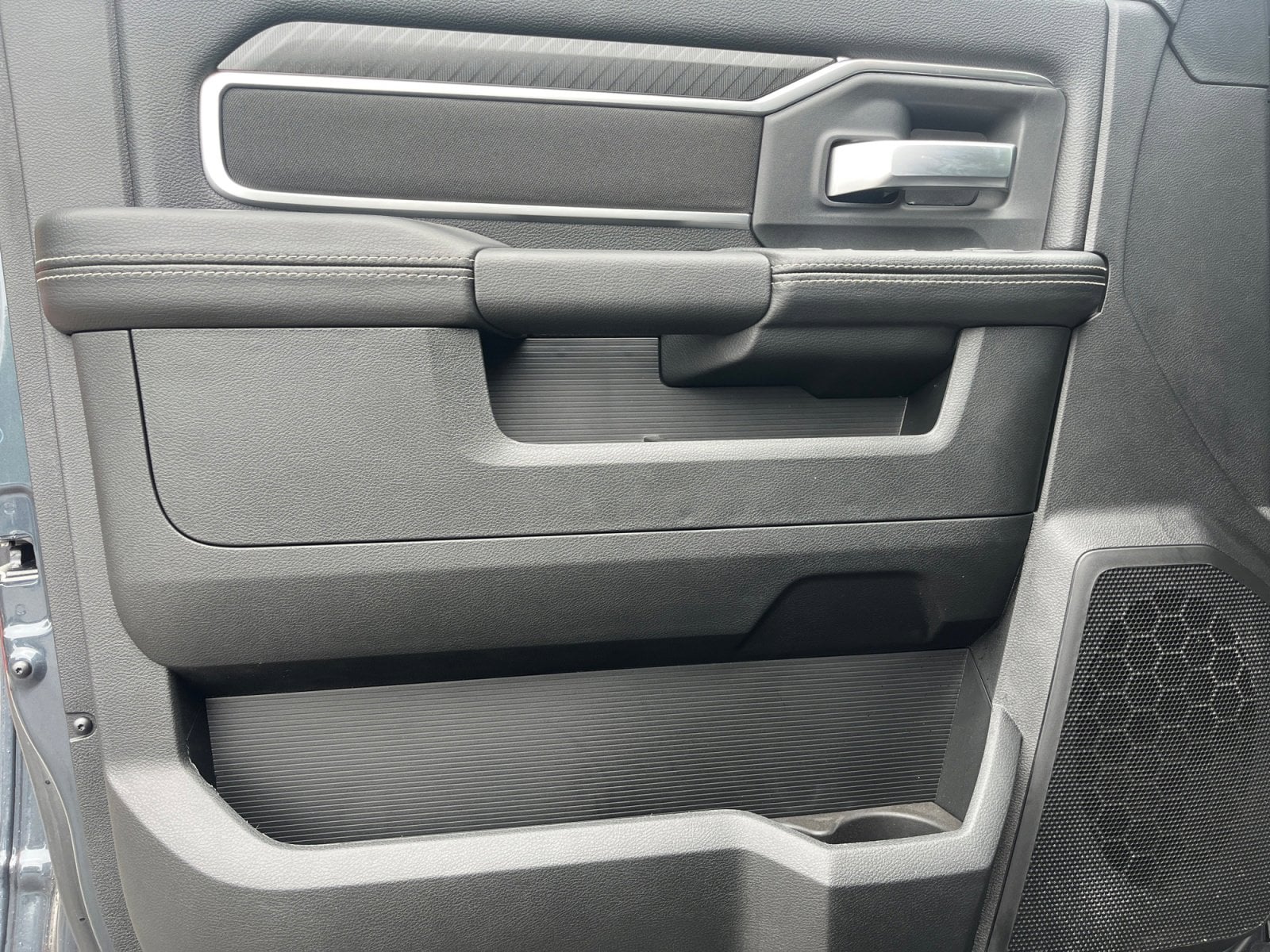 2025 RAM 2500 Big Horn - Photo 15