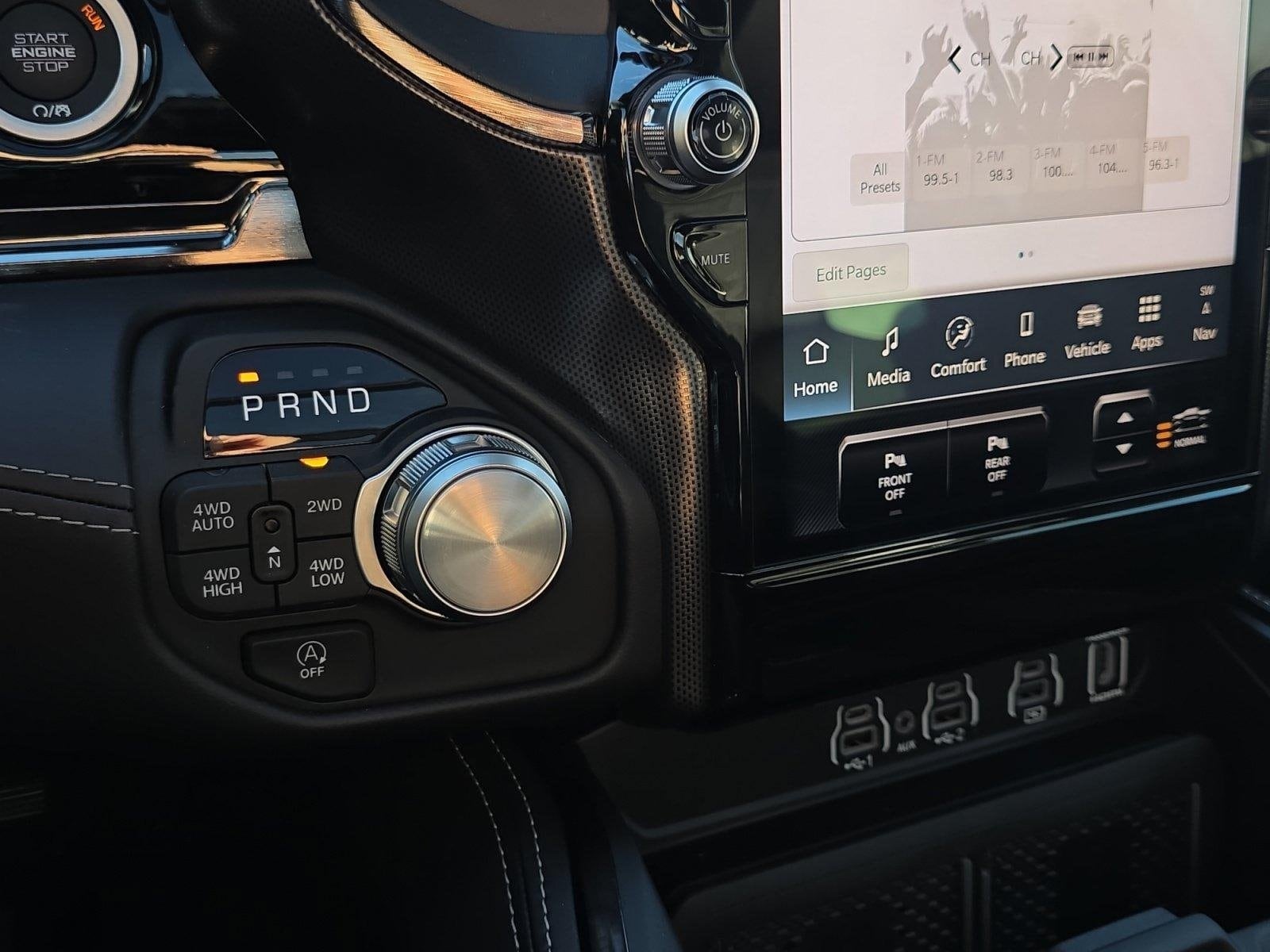 2026 RAM 1500 Limited - Photo 26