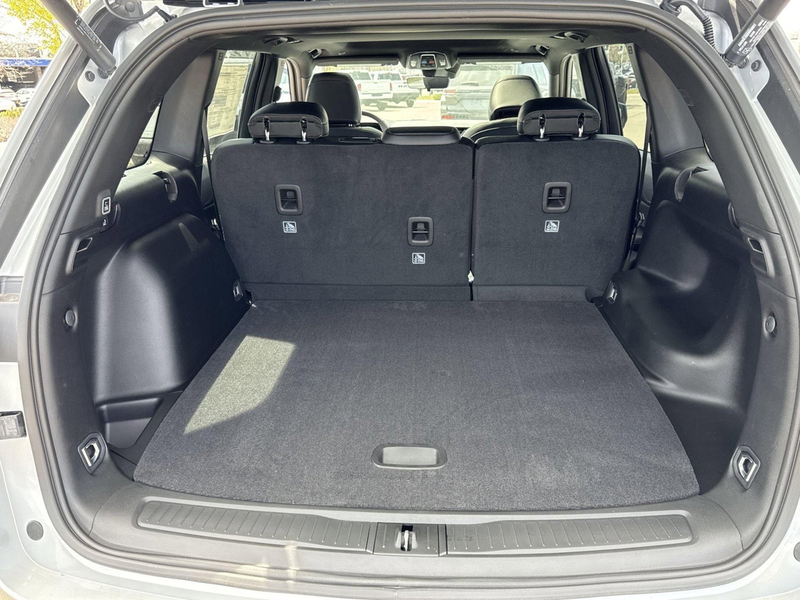 2025 Jeep Grand Cherokee Altitude - Photo 33