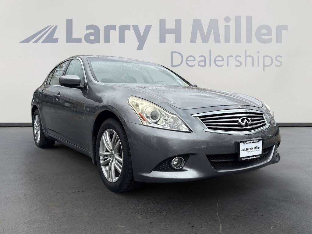 Used 2010 INFINITI G37x x Sedan