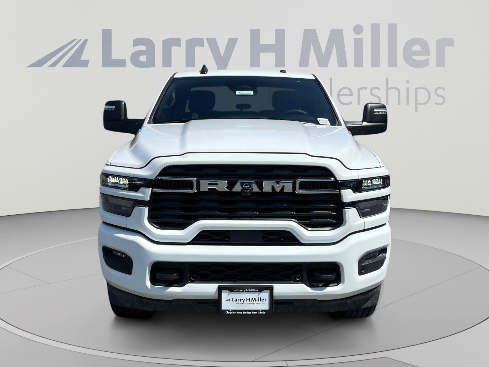 2026 RAM 2500 Big Horn - Photo 8