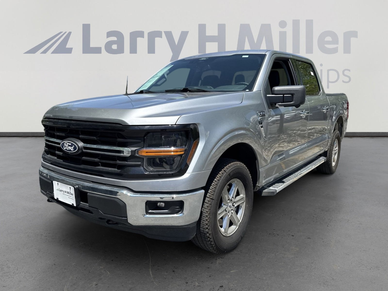 2024 Ford F-150 XLT photo 4